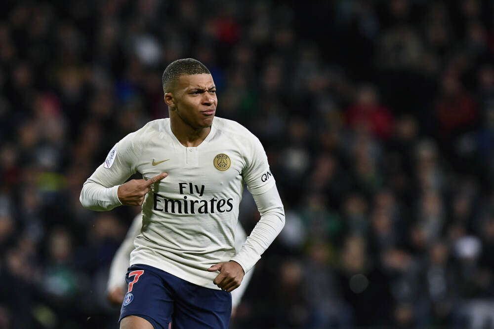 美国对委内瑞拉的“反毒战争”：背后的真相比电影还荒诞，谁来负责善后？